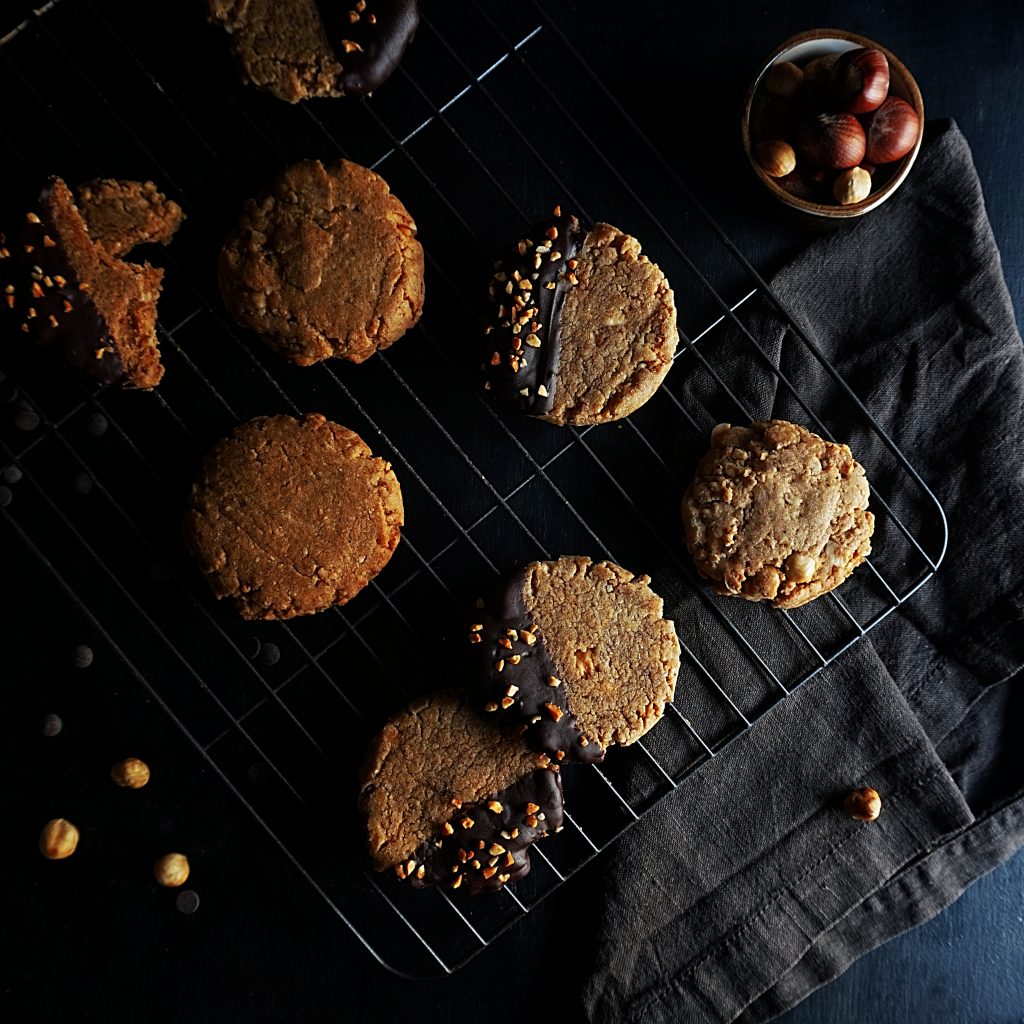 Hazelnut cookies on a baking tray