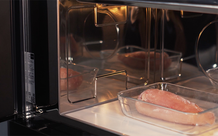horno con comida dentro