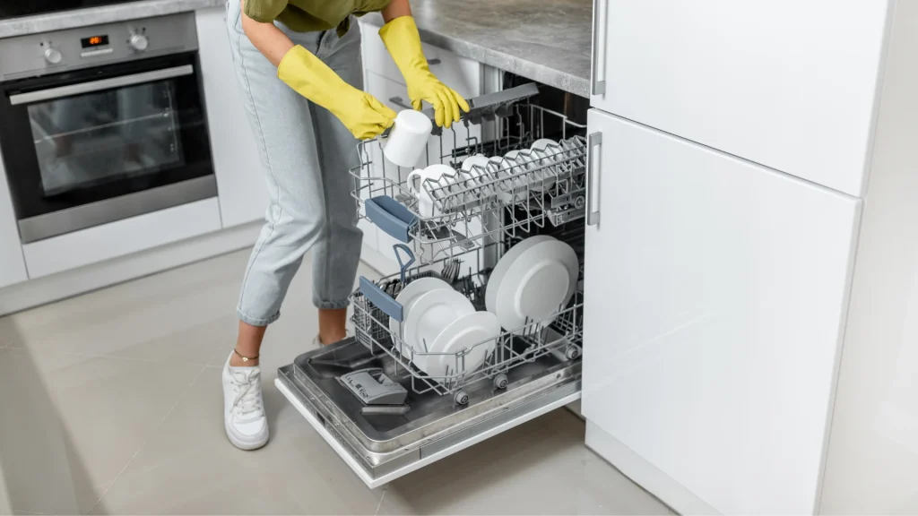 como lavar una lavavajillas