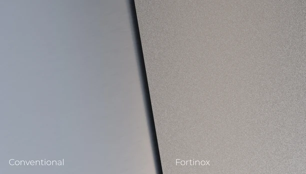 GMQK1143BI40001_Fortinox_02_Satin_texture_SZ2
