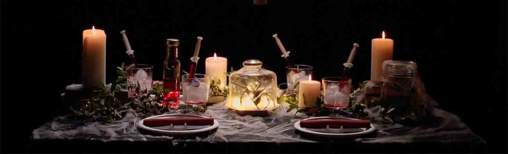 Stół na Halloween ekspozycja Teka